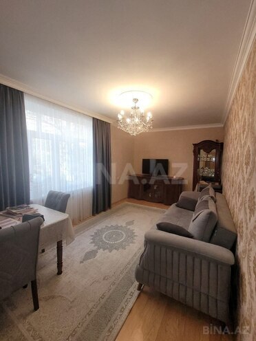 Продается 2-комн. вторичка 55 м², photo 1 from 16