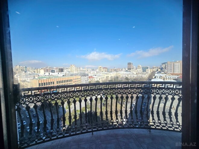 İcarəyə verilir 4 otaqlı yeni tikili 200 m², Sahil m., photo 16 from 24