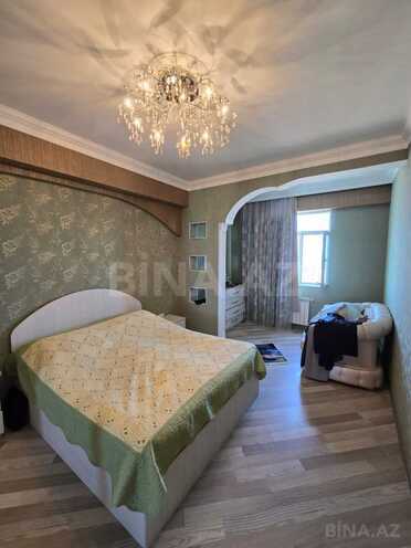 Продается 3-комн. вторичка 136 м², photo 4 from 32