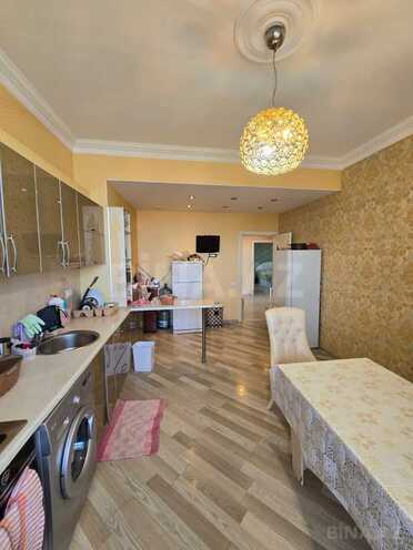 Продается 3-комн. вторичка 136 м², photo 28 from 32