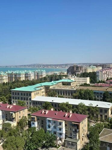 Продается 3-комн. вторичка 136 м², photo 26 from 32