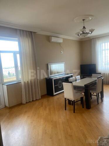 Продается 3-комн. вторичка 90 м², photo 9 from 12