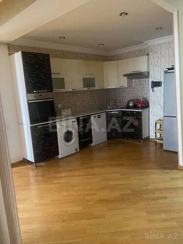 Продается 3-комн. вторичка 90 м², photo 7 from 12
