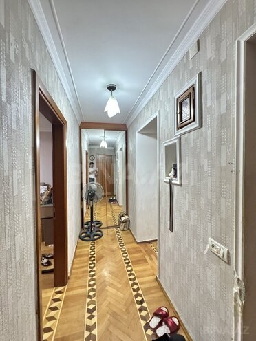 Продаётся 2-комн. вторичка 55 м², Бинагадинский р., photo 13 from 14