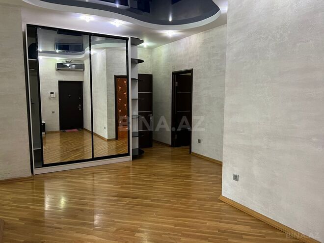 Сдаётся 4-комн. новостройка 186 м², Хатаинский р., photo 1 from 11