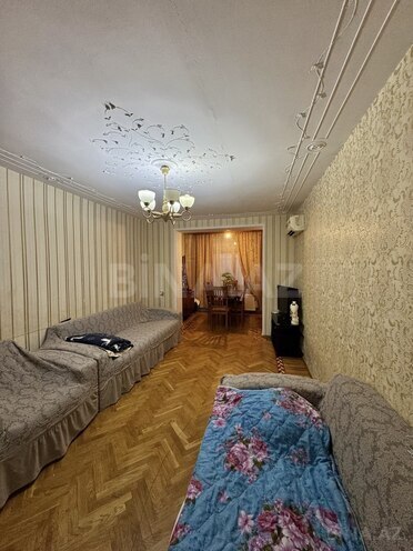 Продаётся 2-комн. вторичка 55 м², Бинагадинский р., photo 3 from 14