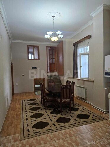 Продается 3-комн. вторичка 90 м², Ясамальский р., photo 4 from 14