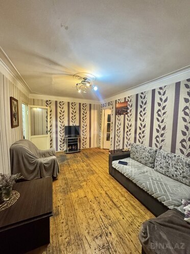 Satılır 2 otaqlı köhnə tikili 45 m², Qara Qarayev m., photo 4 from 10