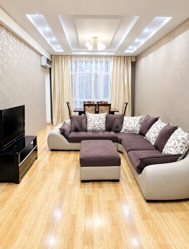 Satılır 2 otaqlı yeni tikili 101 m², Şah İsmayıl Xətai m., photo 1 from 7