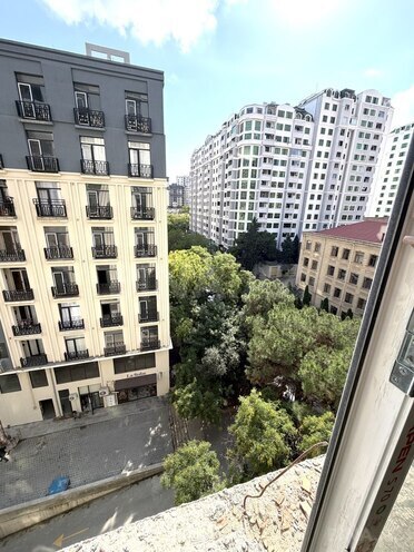Продаётся 3-комн. новостройка 115 м², Насиминский  р., photo 11 from 31
