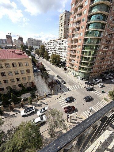 Продаётся 3-комн. новостройка 115 м², Насиминский  р., photo 23 from 31