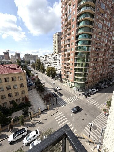 Продаётся 3-комн. новостройка 115 м², Насиминский  р., photo 21 from 31
