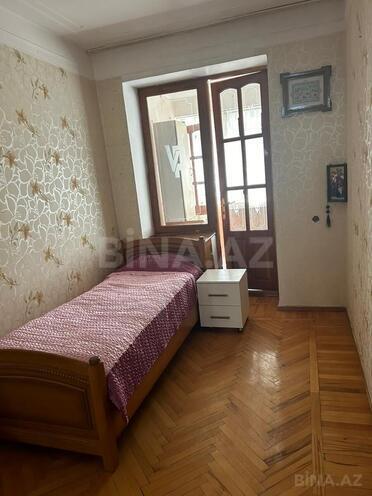 Продаётся 4-комн. вторичка 130 м², Насиминский  р., photo 8 from 9