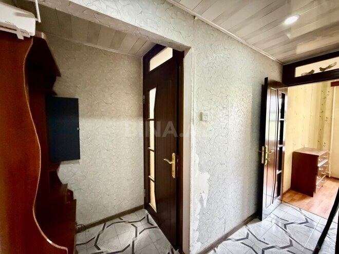 Продается 2-комн. вторичка 36 м², м. Нефтчиляр, photo 10 from 15