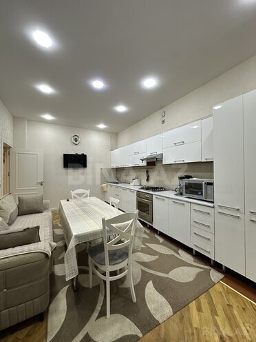 Сдаётся 3-комн. новостройка 120 м², м. Нариман Нариманов, photo 11 from 17