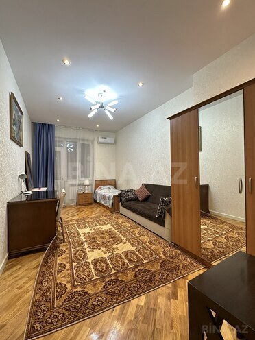 Сдаётся 3-комн. новостройка 120 м², м. Нариман Нариманов, photo 9 from 17