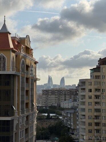 Продаётся 2-комн. новостройка 78 м², м. 28 мая, photo 1 from 14
