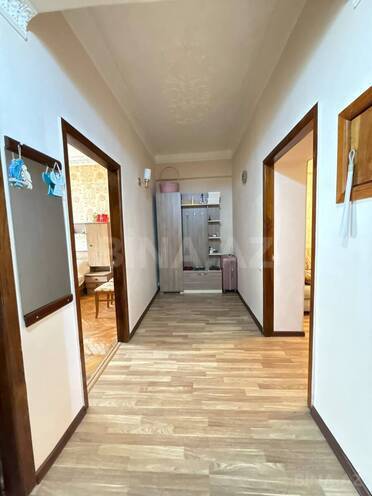 Продается 2-комн. вторичка 65 м², Ясамальский р., photo 11 from 13