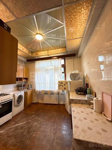 Продается 2-комн. вторичка 65 м², Ясамальский р., photo 7 from 13