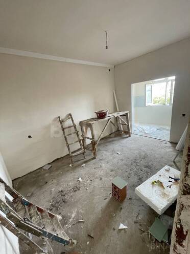 Satılır 2 otaqlı köhnə tikili 45 m², Qaraçuxur q., photo 4 from 8