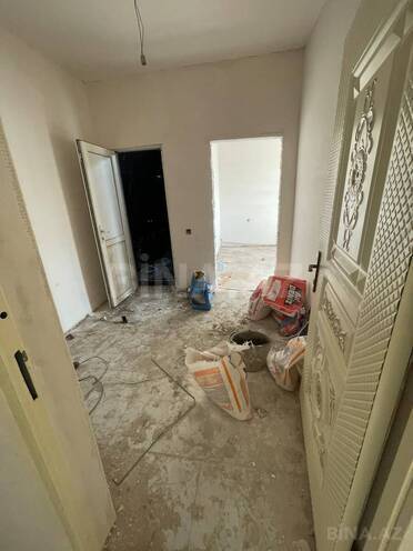 Satılır 2 otaqlı köhnə tikili 45 m², Qaraçuxur q., photo 3 from 8