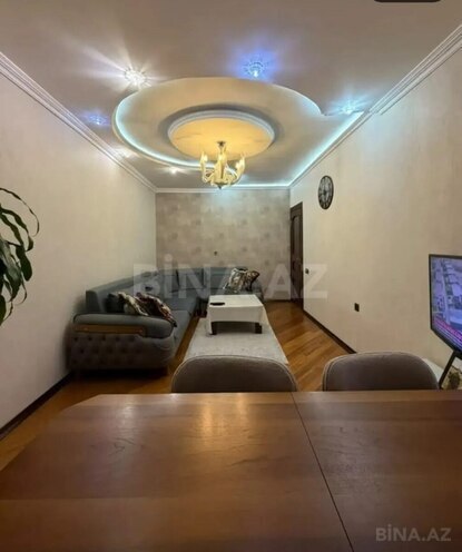 Satılır 3 otaqlı köhnə tikili 85 m², Xalqlar Dostluğu m., photo 1 from 15