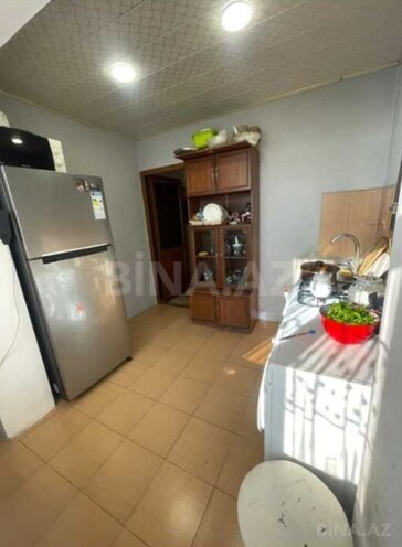 Продается 2-комн. вторичка 55 м², photo 1 from 12