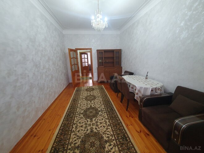 Сдается 3-комн. вторичка 80 м², м. Кара Караев, photo 6 from 23