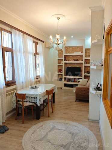 Продается 8-комн. дом/дача 240 м², м. Иншаатчылар, photo 8 from 21