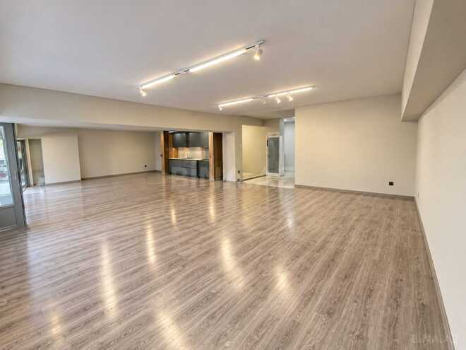 Продается  объект 280 м², м. Кара Караев, photo 3 from 7