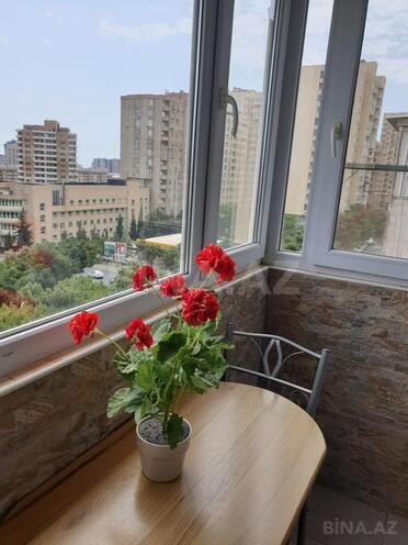 Продается 3-комн. вторичка 63 м², м. Элмляр Академиясы, photo 14 from 18