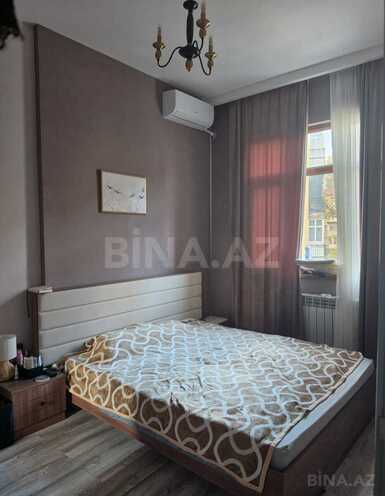 Продаётся 3-комн. вторичка 60 м², Ясамальский р., photo 4 from 9