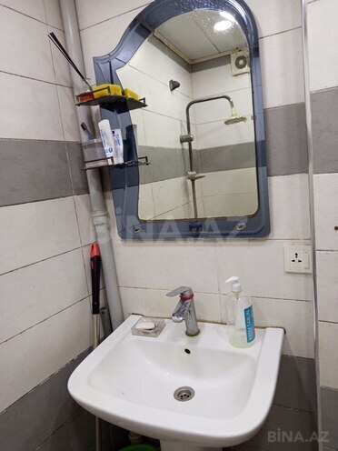 Продаётся 3-комн. вторичка 80 м², м. Ази Асланов, photo 14 from 17