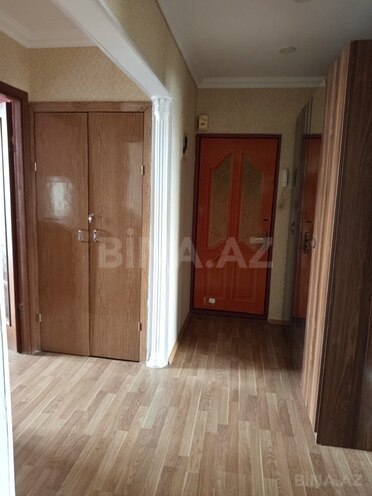 Продаётся 3-комн. вторичка 80 м², м. Ази Асланов, photo 12 from 17