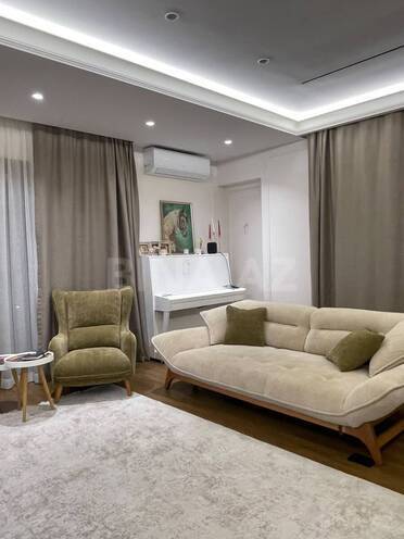 Продаётся 3-комн. новостройка 130 м², м. Шах Исмаил Хатаи, photo 1 from 18