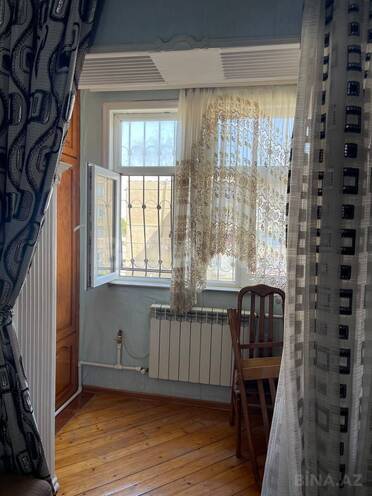 Satılır 2 otaqlı köhnə tikili 45 m², İnşaatçılar m., photo 16 from 18