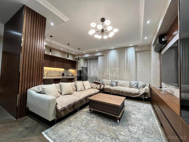 Сдается 4-комн. новостройка 135 м², Наримановский  р., photo 1 from 21