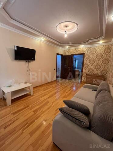 Satılır 2 otaqlı köhnə tikili 55 m², Memar Əcəmi m., photo 1 from 8