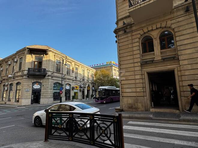 Satılır 2 otaqlı köhnə tikili 100 m², İçəri Şəhər m., photo 1 from 20