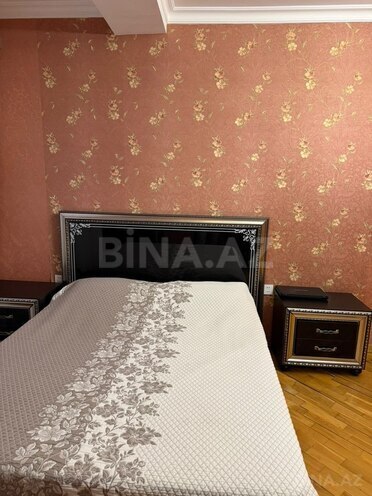 Сдается 3-комн. новостройка 130 м², м. Ази Асланов, photo 9 from 17