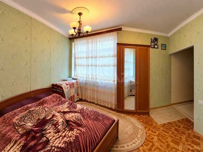 Продается 2-комн. вторичка 33 м², м. Азадлыг проспекти, photo 5 from 9