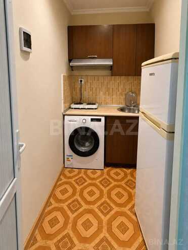 Продается 2-комн. вторичка 33 м², м. Азадлыг проспекти, photo 6 from 9
