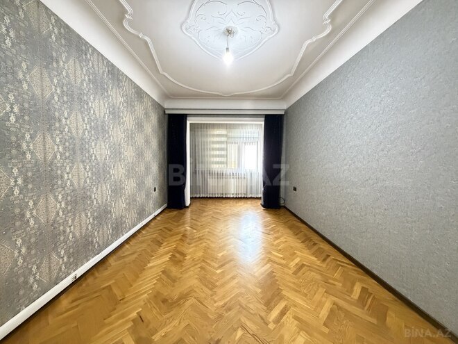 Продаётся 4-комн. вторичка 100 м², пос. Бакиханова, photo 7 from 19