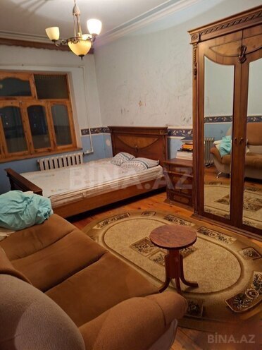 Продается 3-комн. вторичка 80 м², м. Ази Асланов, photo 4 from 15