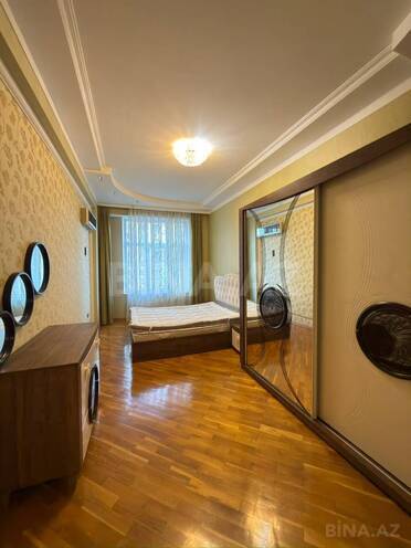 Satılır 5 otaqlı yeni tikili 250 m², Sahil m., photo 10 from 25