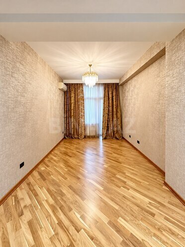 Продаётся 5-комн. новостройка 245 м², м. 28 мая, photo 7 from 22