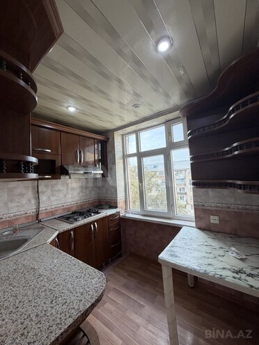 Satılır 3 otaqlı köhnə tikili 65 m², Bakıxanov q., photo 12 from 21