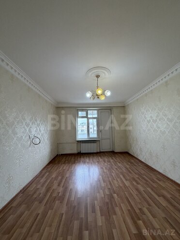 Satılır 3 otaqlı köhnə tikili 65 m², Bakıxanov q., photo 9 from 21