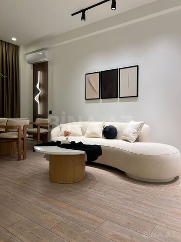 Сдаётся 3-комн. новостройка 95 м², м. Шах Исмаил Хатаи, photo 1 from 21
