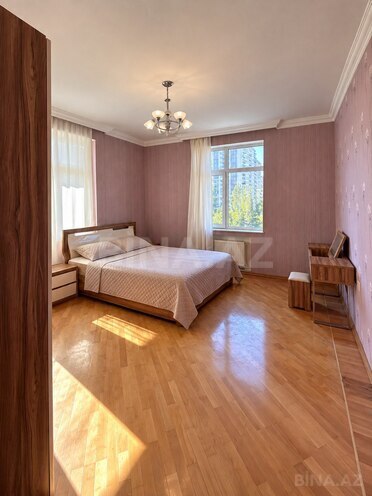 Продается 3-комн. новостройка 132 м², м. 8 ноября, photo 18 from 32